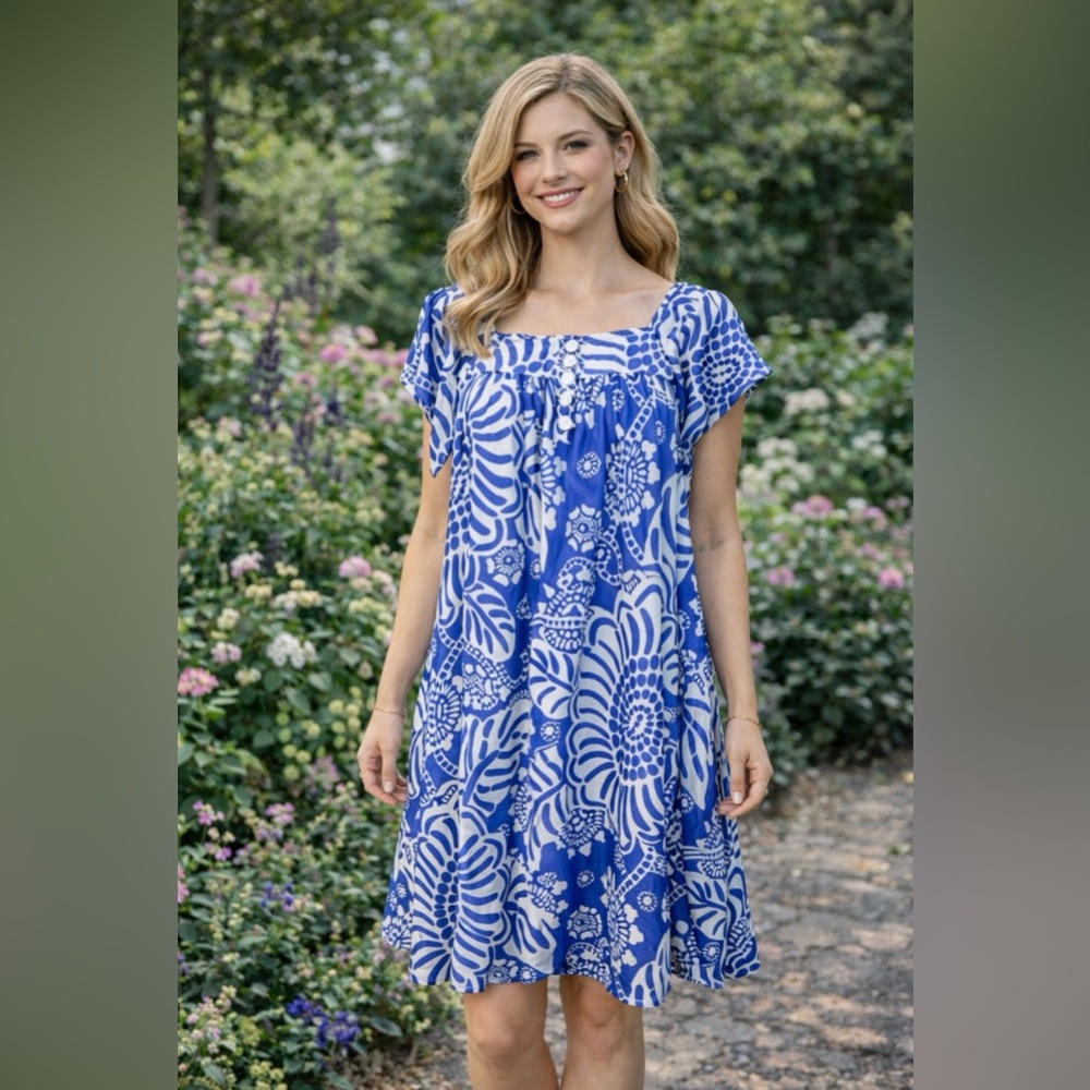 Anthropologie Tibi Silk Dress 6 Blue Ivory Short Sleeve Relaxed Fit Shift Flowy